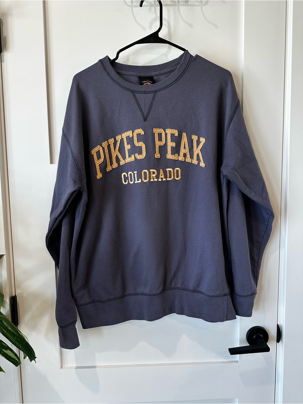 Pikes Peak Colorado Crewneck Sweatshirt